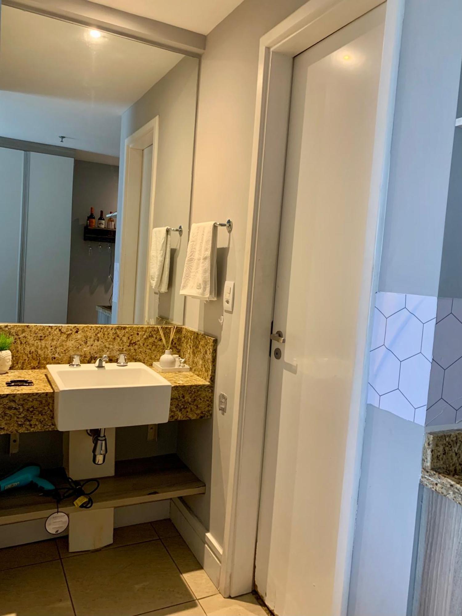 Flat Exclusivo No Hotel Ramada Macae, Smartv, Wifi 512Mbps, Piscina E Garagem Экстерьер фото